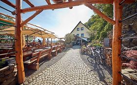 Onkel Toms Hütte, Weingut Friedhelm Lenz